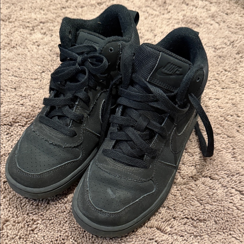 Nike Charcoal Athletic Shoes